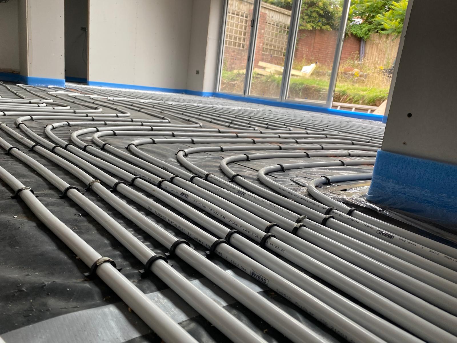 Underfloor heating pipe